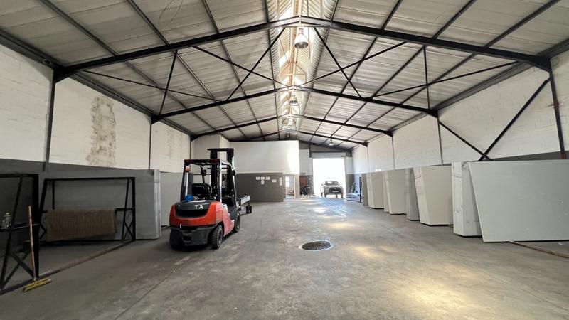 To Let commercial Property for Rent in Montague Gardens Western Cape